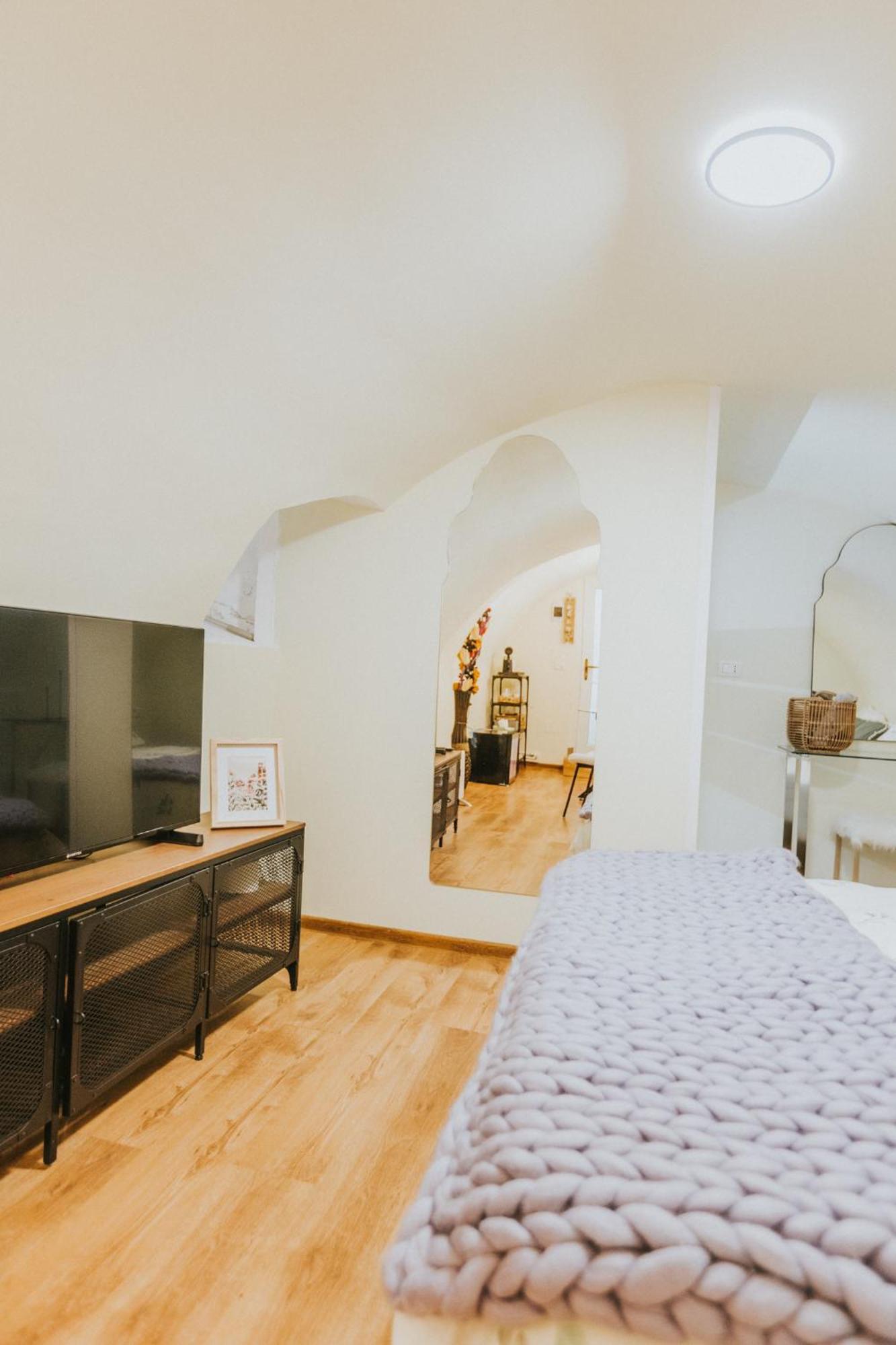 Locart -Cozy Downtown Apartment, Near Black Church With Free Wi-Fi Braszów Zewnętrze zdjęcie